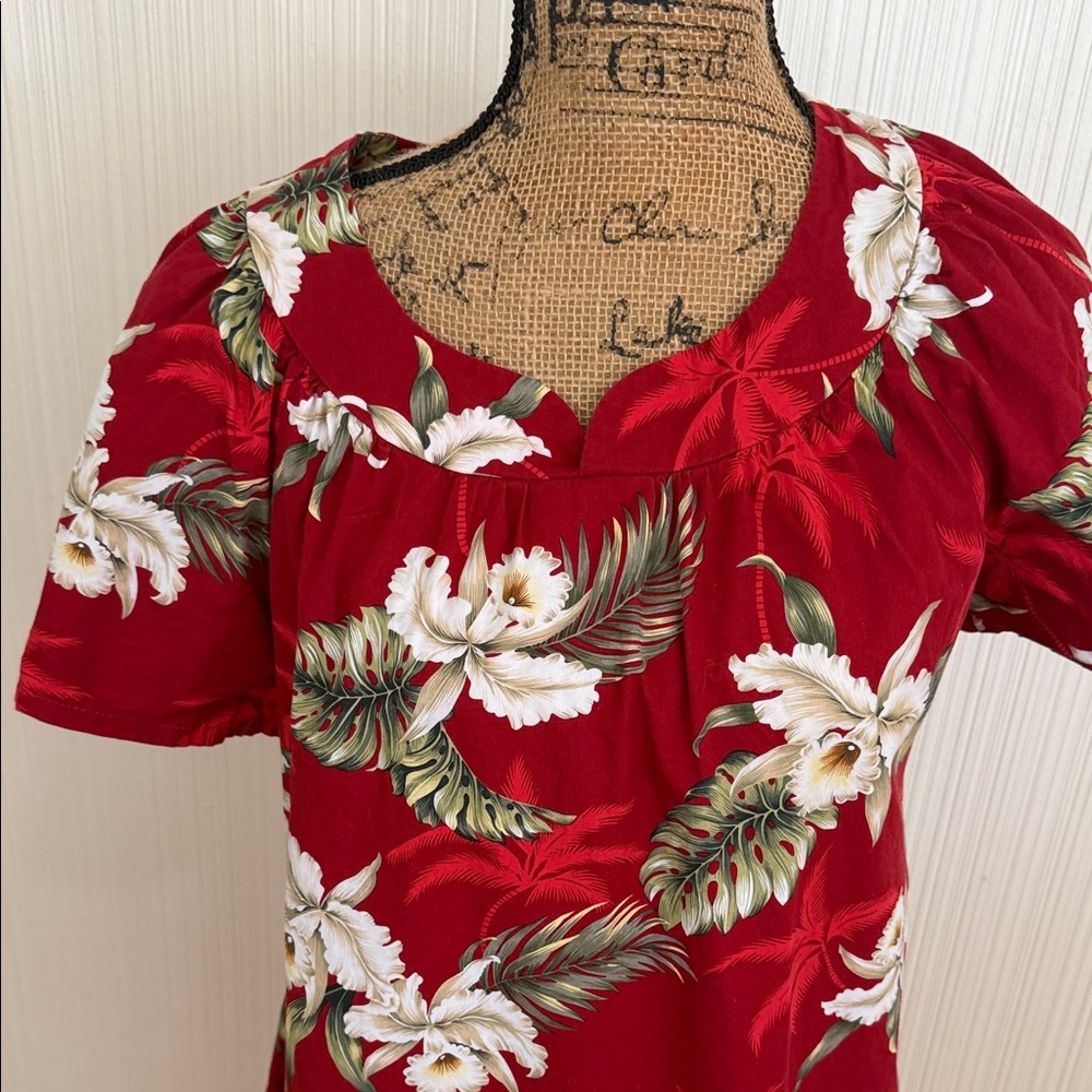 Vintage KY’S Red Floral Midi Dress/moo Moo with White Bloom Print Made in Hawaii - Picture 2 of 10